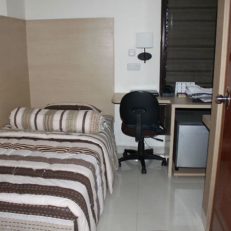 Griya Amartha Hotell Jakarta Eksteriør bilde